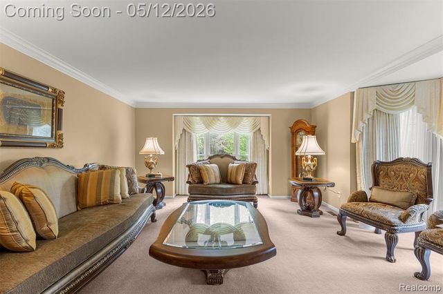 30060 Bristol Lane, Bingham Farms, MI 48025