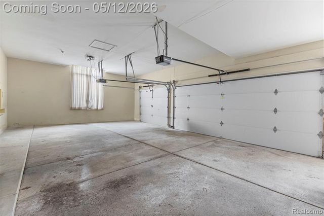 30060 Bristol Lane, Bingham Farms, MI 48025
