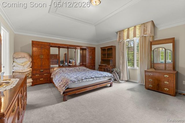30060 Bristol Lane, Bingham Farms, MI 48025
