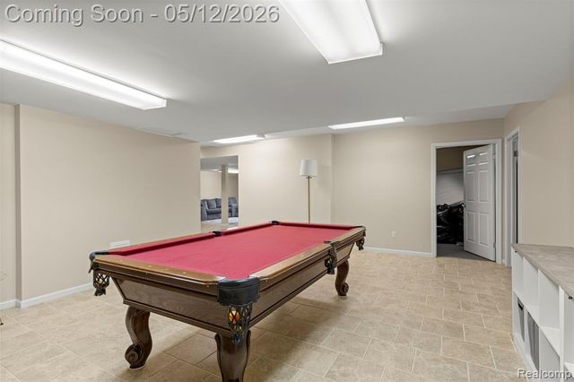 30060 Bristol Lane, Bingham Farms, MI 48025