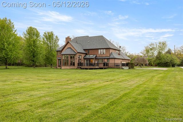 30060 Bristol Lane, Bingham Farms, MI 48025