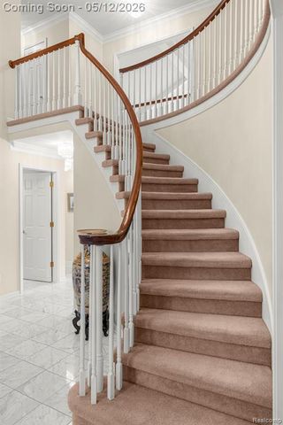 30060 Bristol Lane, Bingham Farms, MI 48025