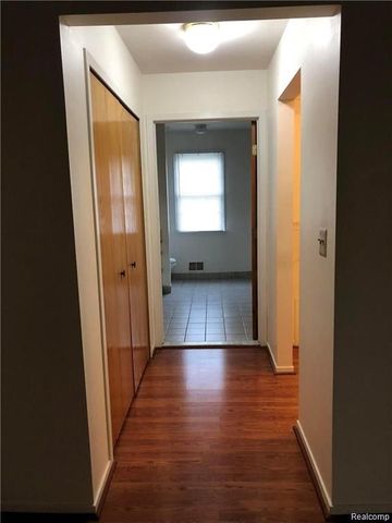 3219 Featherstone Court, Ann Arbor, MI 48105