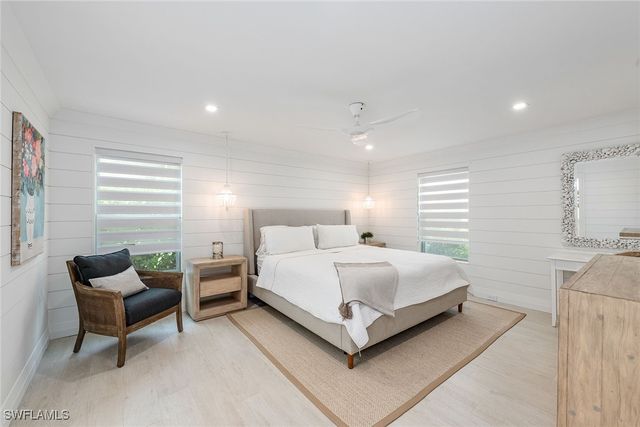 2850 Gulf Shore BLVD N 110, Naples, FL 34103