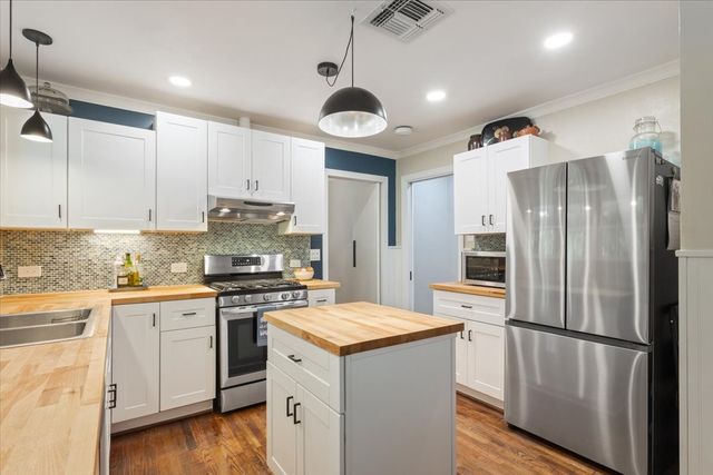 2815 N 43rd Street, Waco, TX 76710