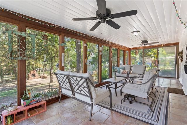 2815 N 43rd Street, Waco, TX 76710