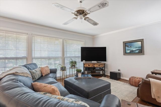 2815 N 43rd Street, Waco, TX 76710
