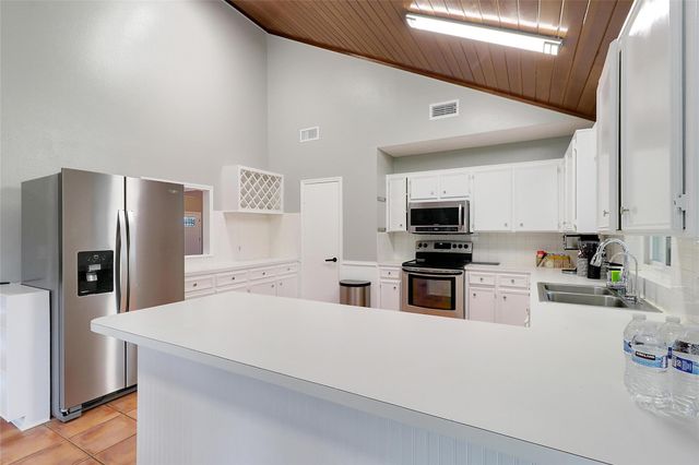 1701 E New Hope DR, Cedar Park, TX 78641