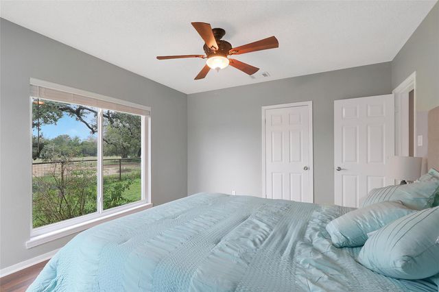 1701 E New Hope DR, Cedar Park, TX 78641