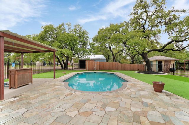 1701 E New Hope DR, Cedar Park, TX 78641