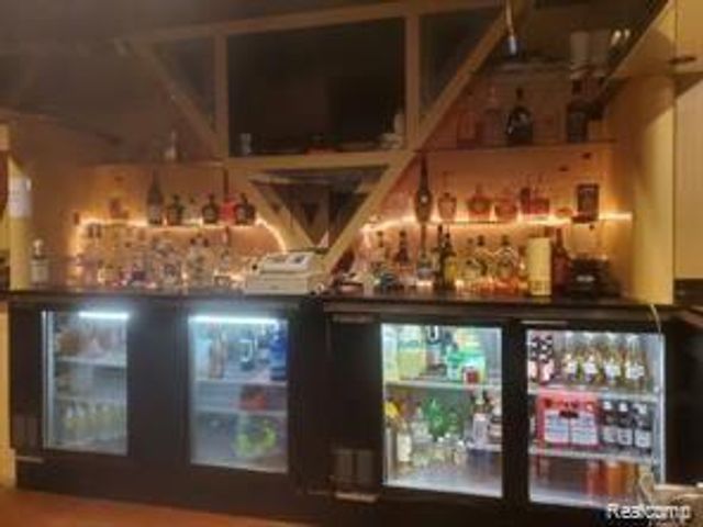 7455 Fenkell Street, Detroit, MI 48238