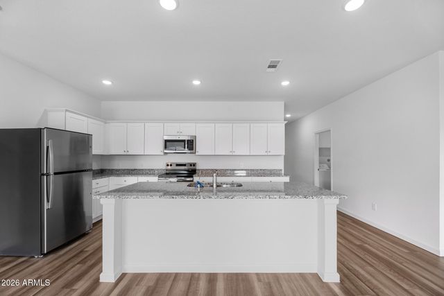 10055 W DEVONSHIRE Avenue, Phoenix, AZ 85037