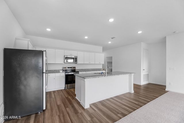 10055 W DEVONSHIRE Avenue, Phoenix, AZ 85037