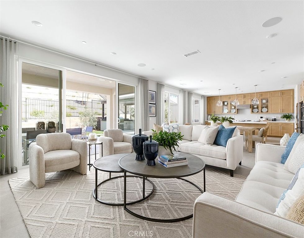 18156 Aerie Way, Canyon Country, CA 91350 — photo 2