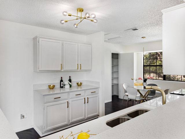 1210 Alameda Drive, Carrollton, TX 75007