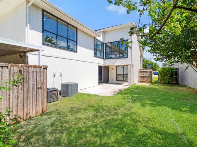 1210 Alameda Drive, Carrollton, TX 75007
