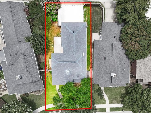 1210 Alameda Drive, Carrollton, TX 75007