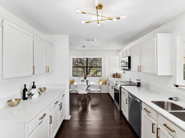 1210 Alameda Drive, Carrollton, TX 75007