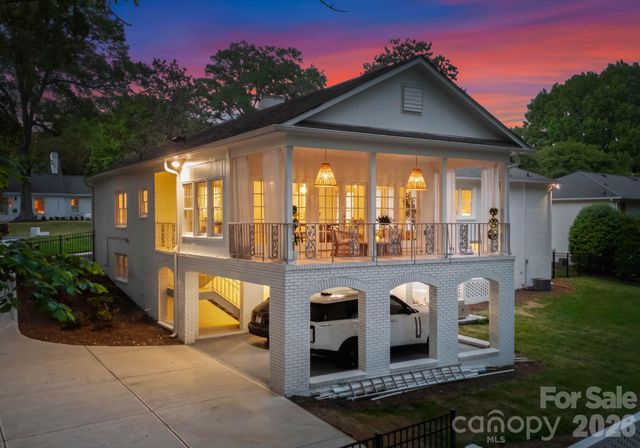 2823 Wickersham Road, Charlotte, NC 28211