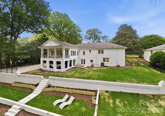 2823 Wickersham Road, Charlotte, NC 28211