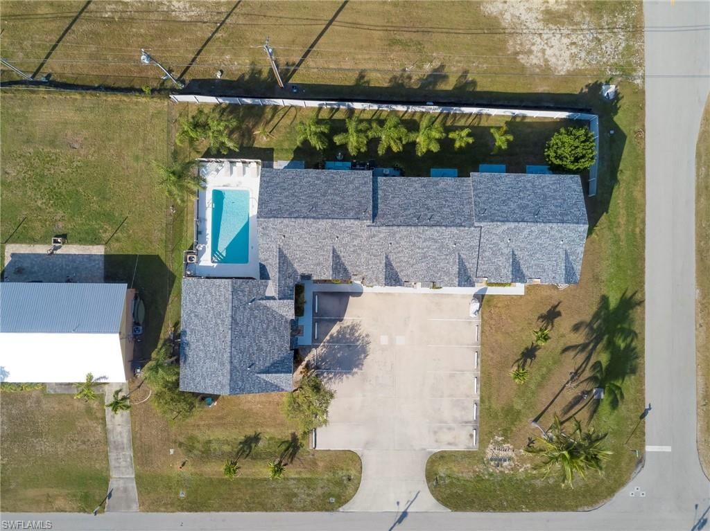Image 29 of property listing at 1005 SW 48th TER # 2, Cape Coral, FL 33914