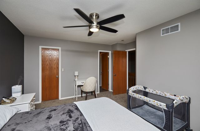 4425 Mills Civic Parkway 204, West Des Moines, IA 50265