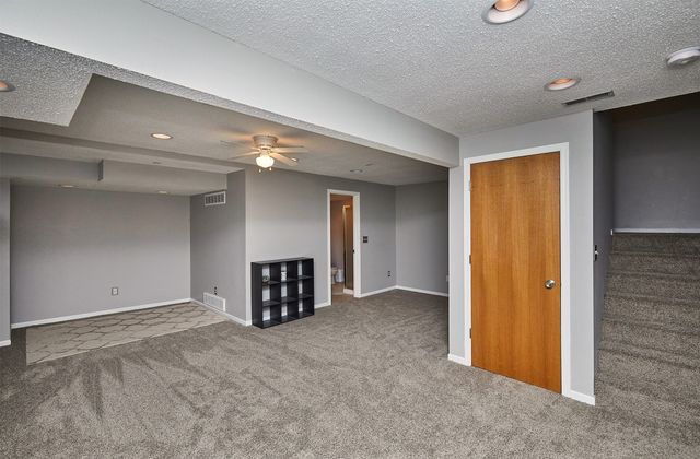 4425 Mills Civic Parkway 204, West Des Moines, IA 50265