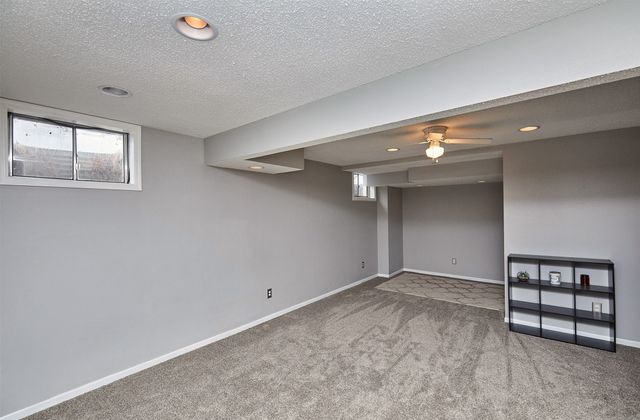 4425 Mills Civic Parkway 204, West Des Moines, IA 50265