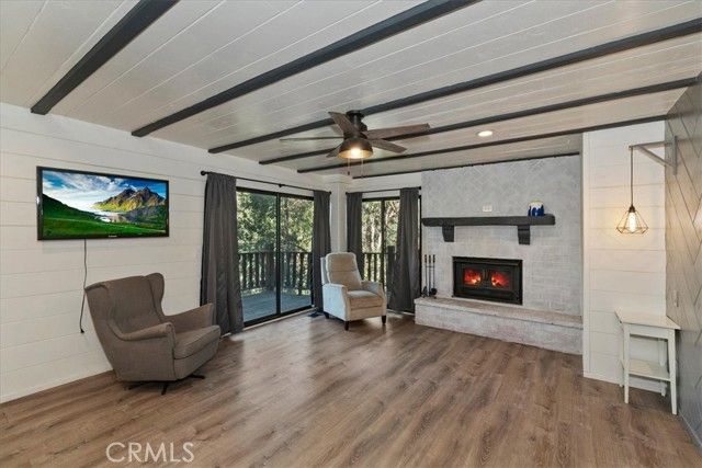 948 Arbula, Crestline, CA 92325