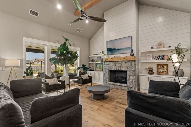 13606 S 21st Place E, Bixby, OK 74008