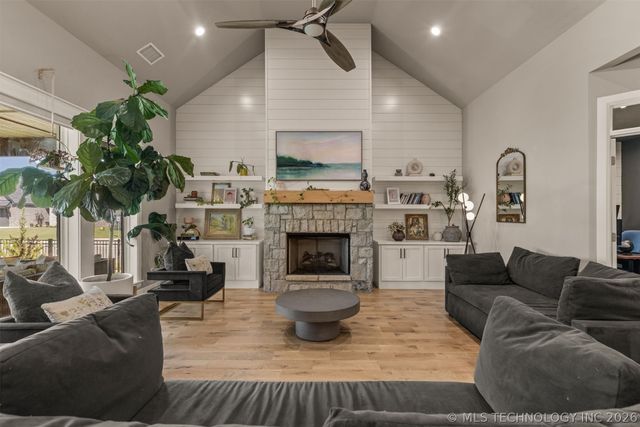 13606 S 21st Place E, Bixby, OK 74008