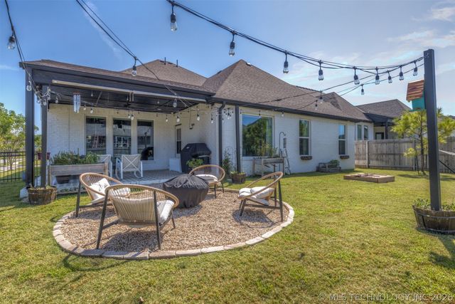 13606 S 21st Place E, Bixby, OK 74008