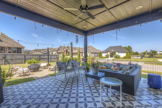 13606 S 21st Place E, Bixby, OK 74008