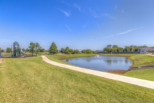 13606 S 21st Place E, Bixby, OK 74008