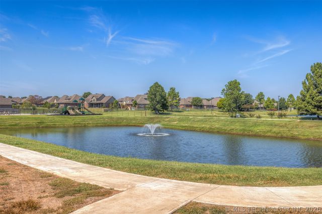 13606 S 21st Place E, Bixby, OK 74008