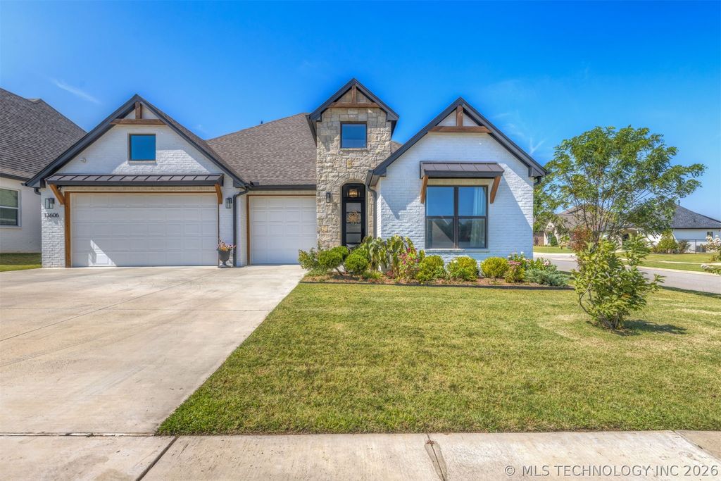 13606 S 21st Place E, Bixby, OK 74008