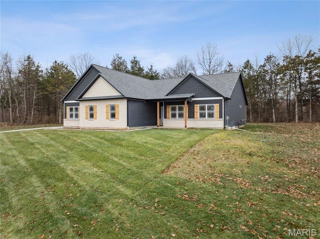 431 Shady Trail Drive, Troy, MO 63379