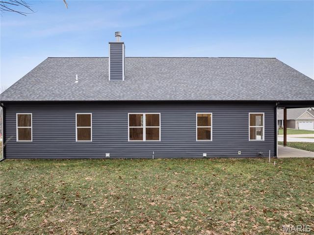 431 Shady Trail Drive, Troy, MO 63379