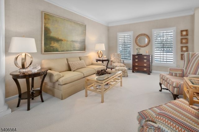 36 Vanderveer Dr, Bernards Twp., NJ 07920
