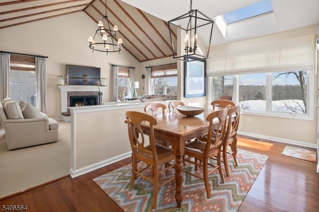 36 Vanderveer Dr, Bernards Twp., NJ 07920