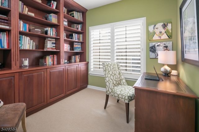 36 Vanderveer Dr, Bernards Twp., NJ 07920