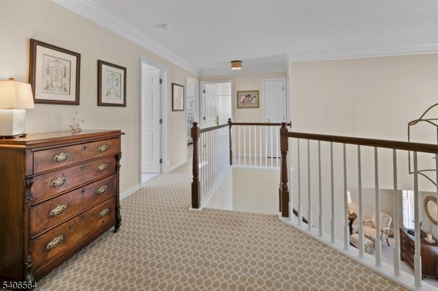 36 Vanderveer Dr, Bernards Twp., NJ 07920