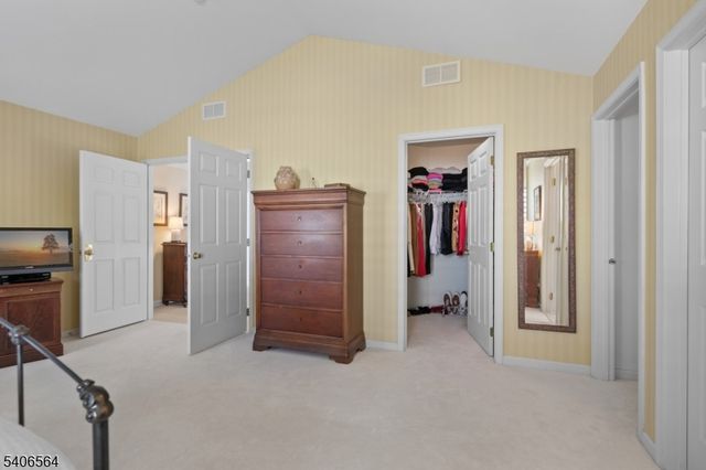 36 Vanderveer Dr, Bernards Twp., NJ 07920
