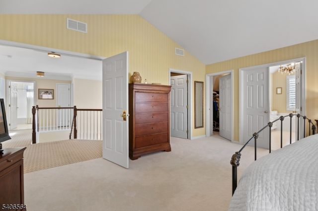 36 Vanderveer Dr, Bernards Twp., NJ 07920