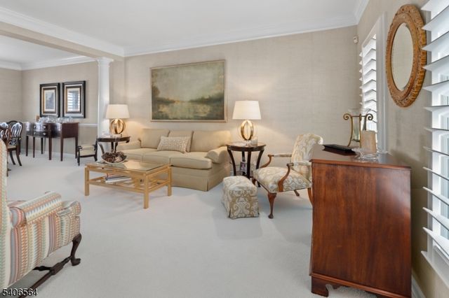 36 Vanderveer Dr, Bernards Twp., NJ 07920