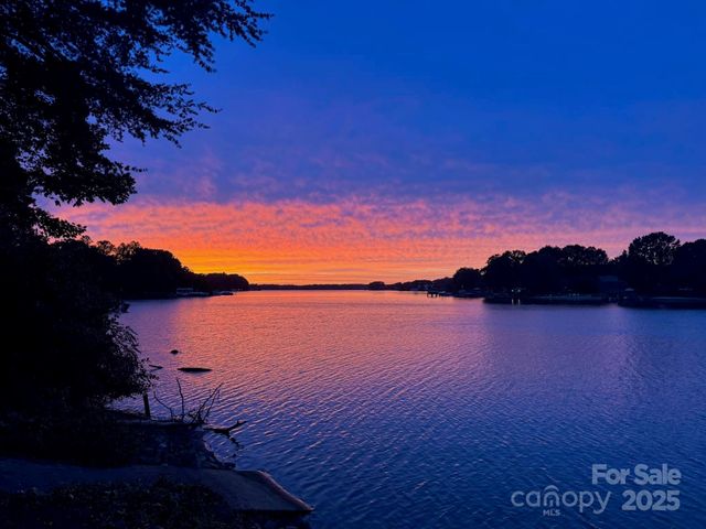 146 Unit C Beacon Drive C, Mooresville, NC 28117