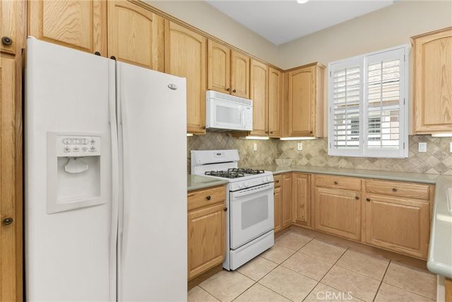5025 Vintage Circle, Banning, CA 92220