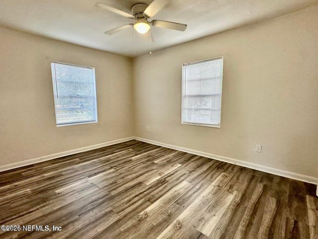 93 LEWIS Street, Atlantic Beach, FL 32233