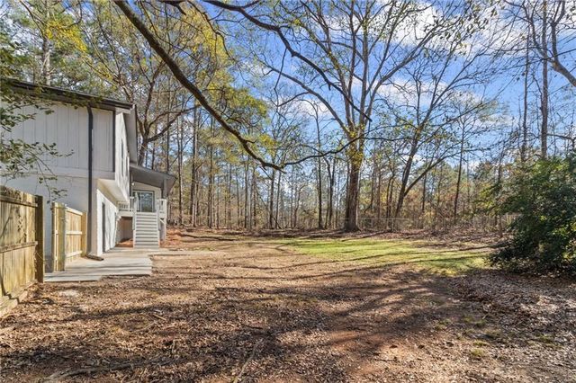 92 Twelve Springs Drive, Newnan, GA 30263