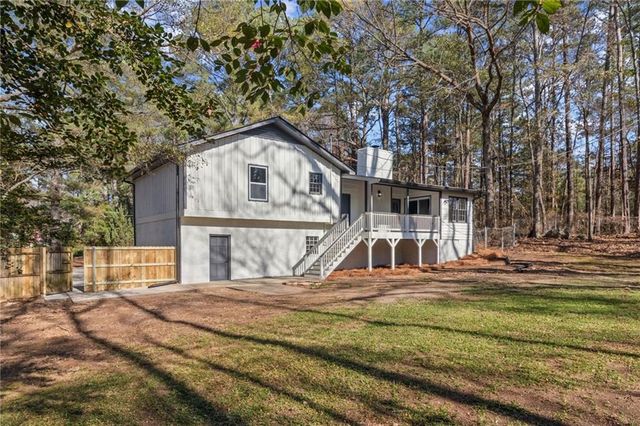 92 Twelve Springs Drive, Newnan, GA 30263